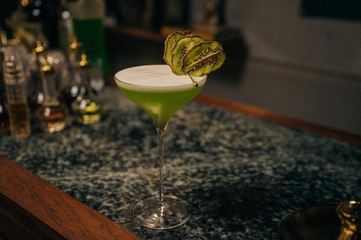 Midori Sour – DEHY Garnishes