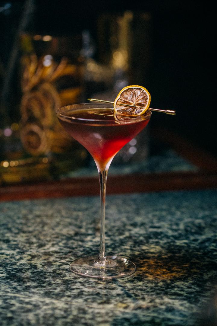 Rob Roy – DEHY Garnishes